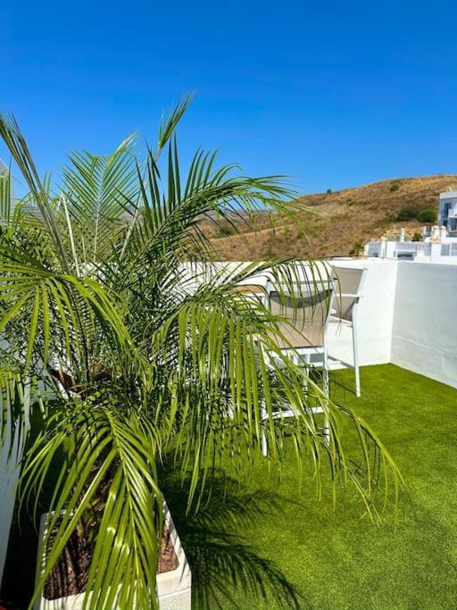 Oceanview Luxury Penthouse Daire Estepona Dış mekan fotoğraf