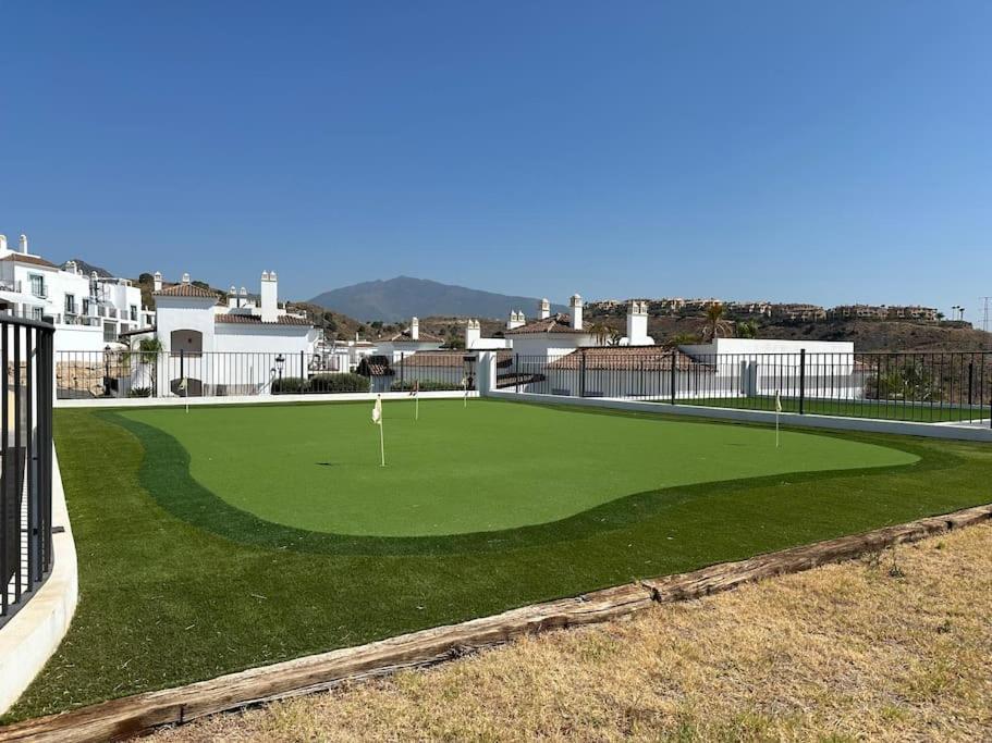 Oceanview Luxury Penthouse Daire Estepona Dış mekan fotoğraf